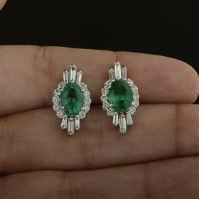 18K Sold Yellow Gold Diamond Emerald Earring